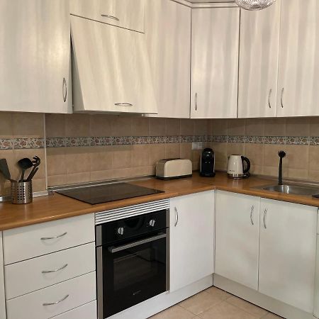 Three Bedroom Apartment With Pool In Torrevieja Dış mekan fotoğraf