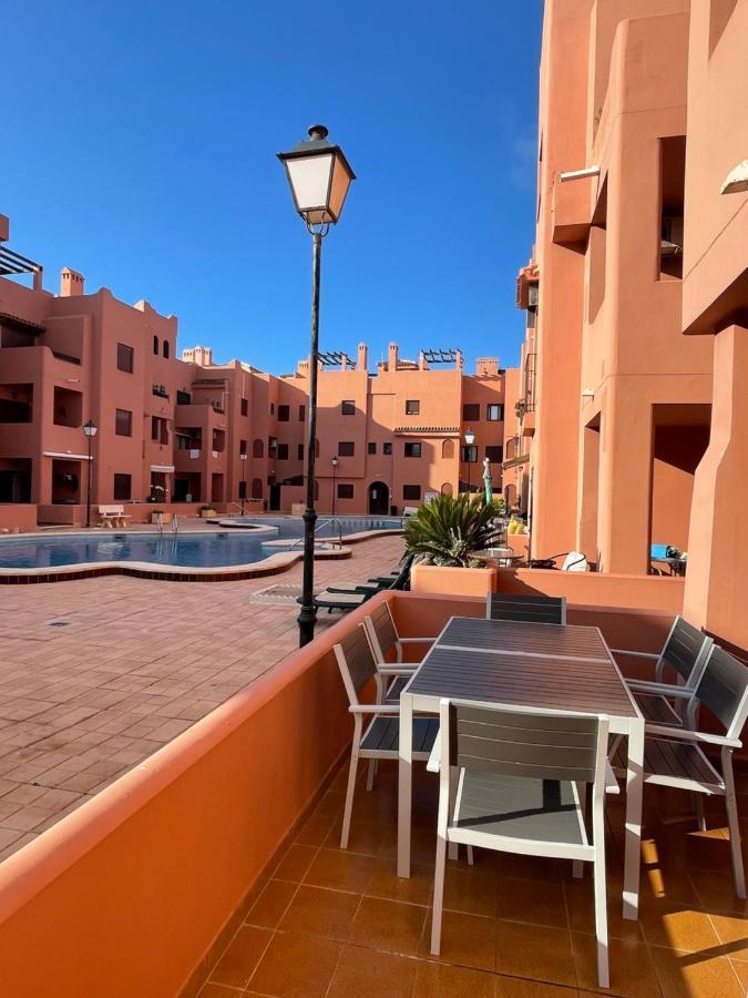 Three Bedroom Apartment With Pool In Torrevieja Dış mekan fotoğraf