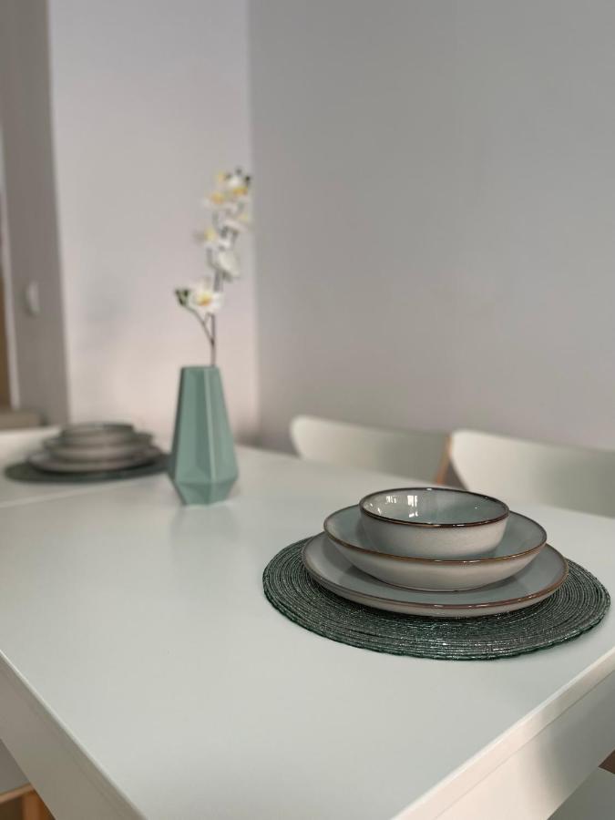 Three Bedroom Apartment With Pool In Torrevieja Dış mekan fotoğraf