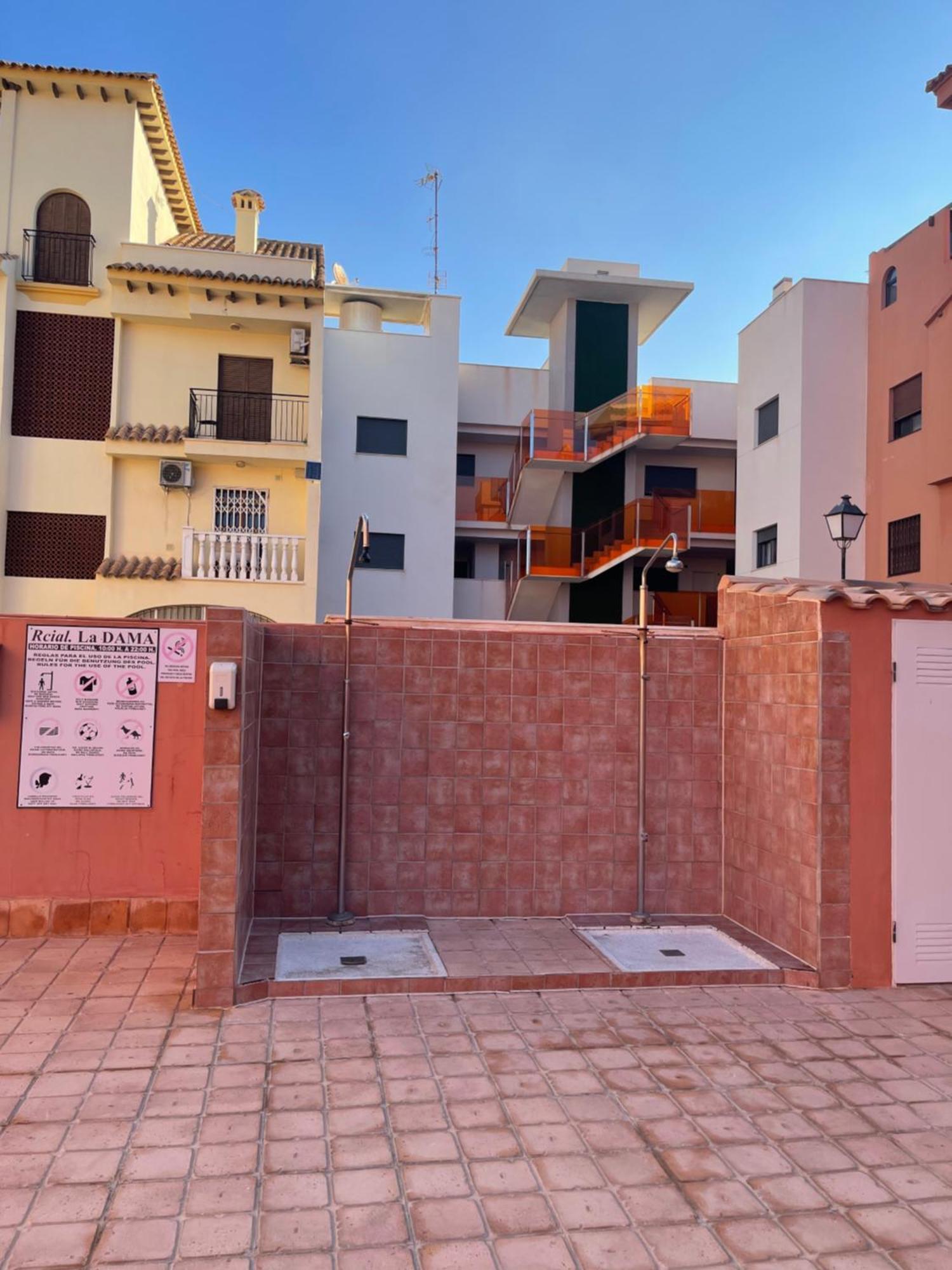 Three Bedroom Apartment With Pool In Torrevieja Dış mekan fotoğraf